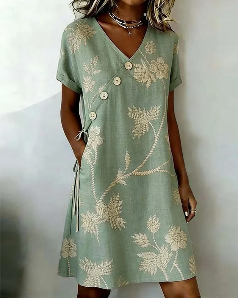 Celmira | Vestido Corto con Botones Diagonales