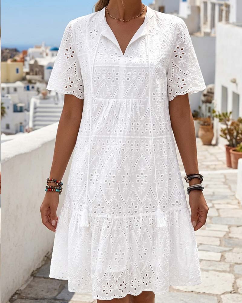 Aphinya | Vestido Calado de Manga Corta
