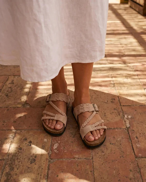 Lindsey | Sandalias Trenzadas con Hebilla